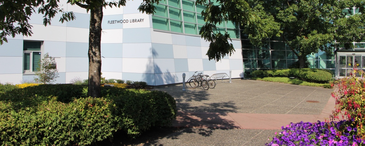 Exterior of the Fleetwood Library