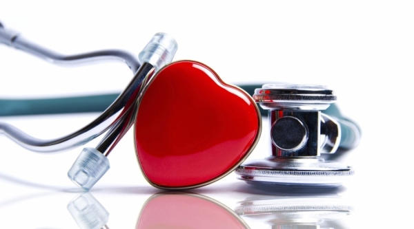 Heart shaped ornament with stethoscope